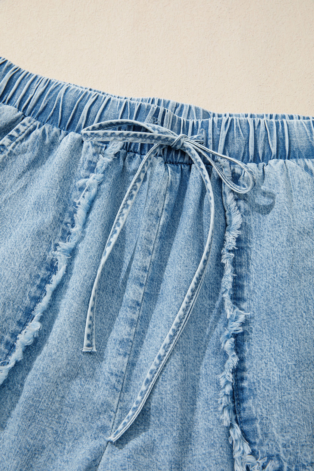 Frayed Edge Casual Denim Shorts