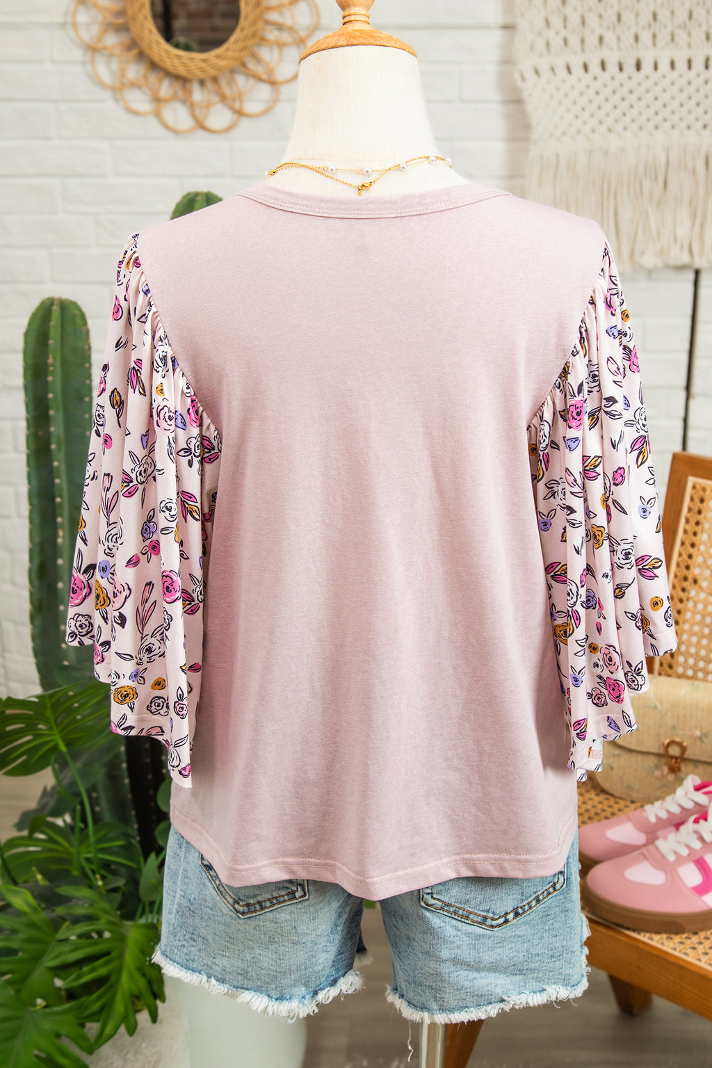 Pink Contrast Floral Half Sleeve Blouse