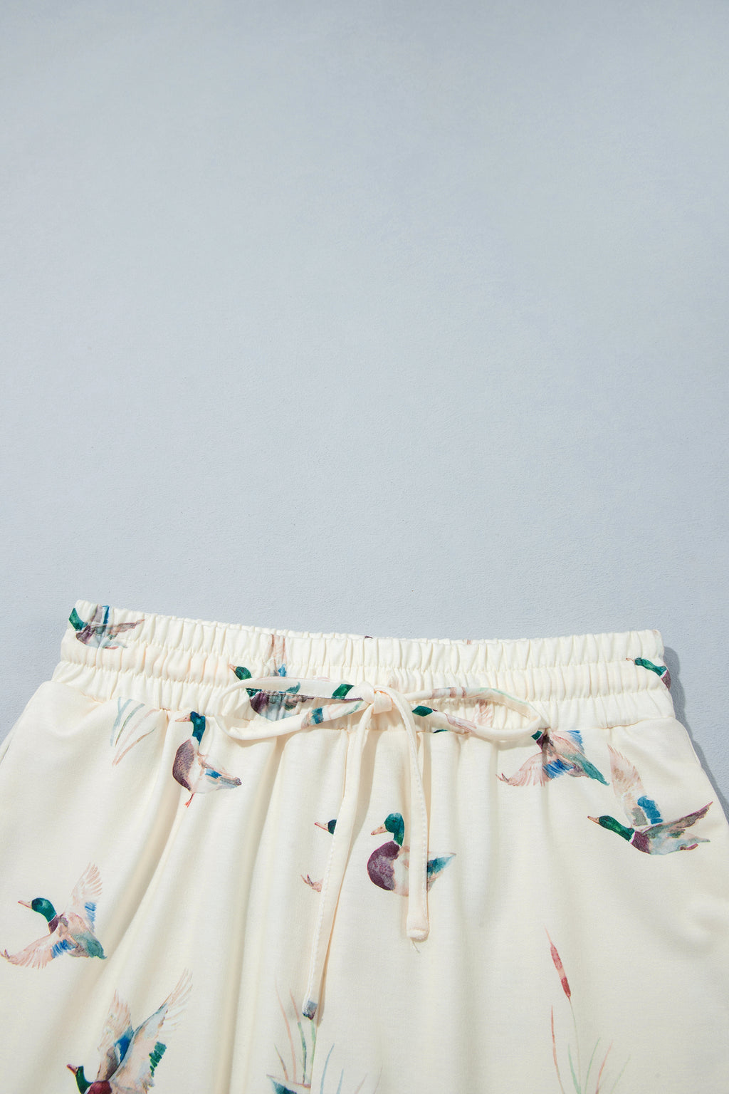Beige Free Mallard Print Long Sleeve Top Drawstring Short Set