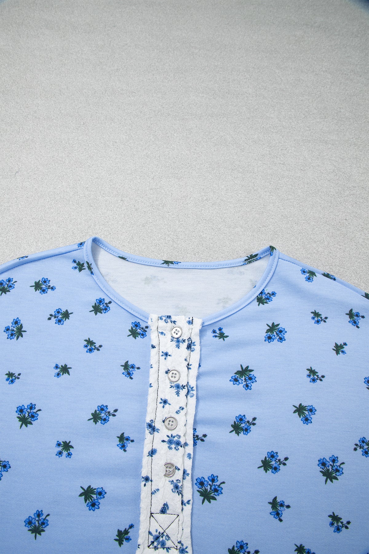 Sky Blue Floral Print Contrast Long Sleeve Tops