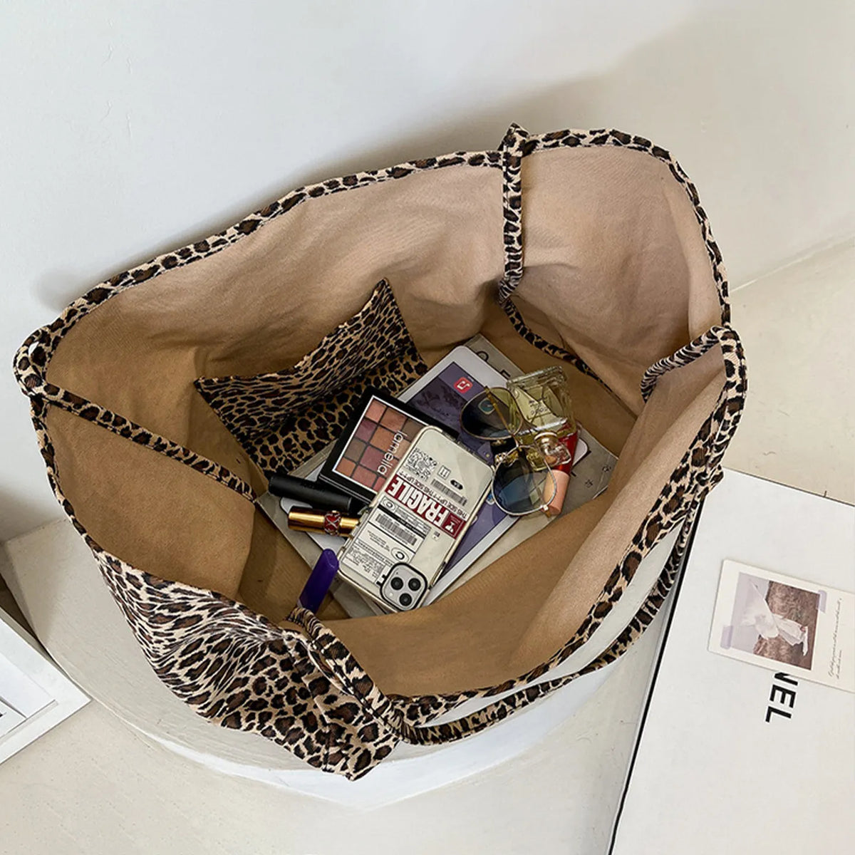 Custom Name Leopard Tote Bag Women Large Capacity Shoulder Bag Personalized Embroidery Fashion Casual Shopping Beach Handbag