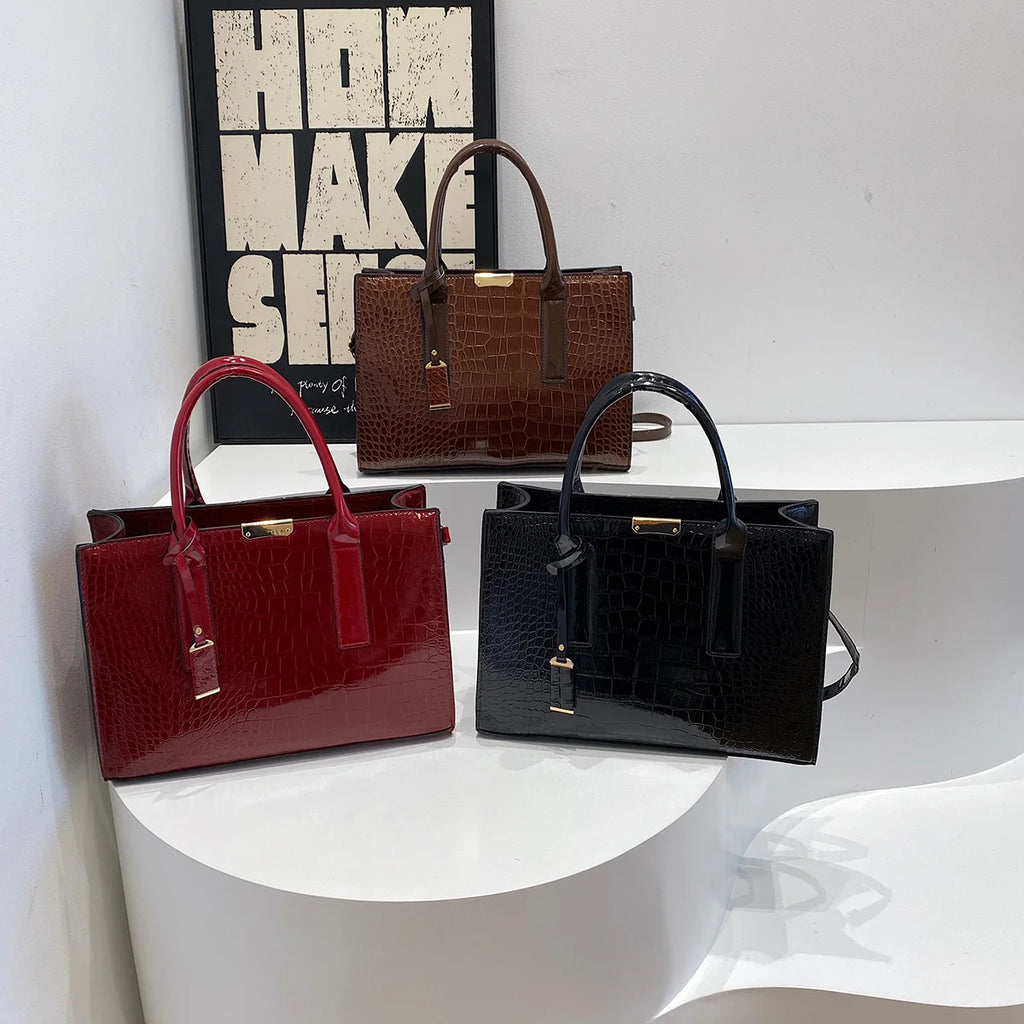 Crocodile Women's Crossbody Patent Leather Women's Messenger Bag Bag High Quality Ladies Handbag