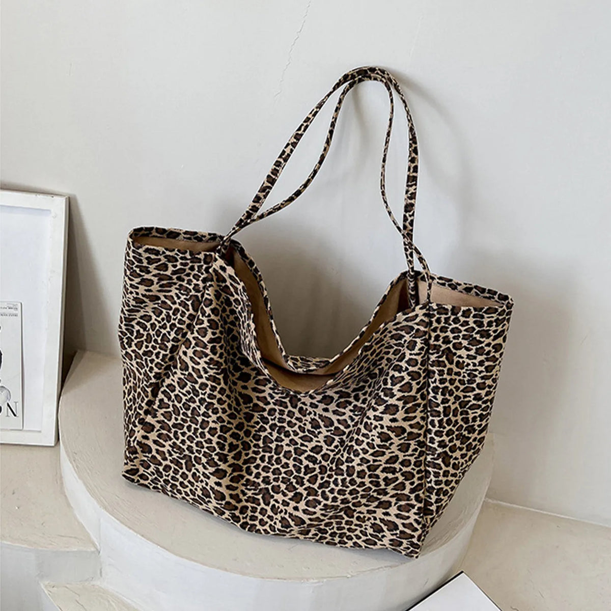 Custom Name Leopard Tote Bag Women Large Capacity Shoulder Bag Personalized Embroidery Fashion Casual Shopping Beach Handbag