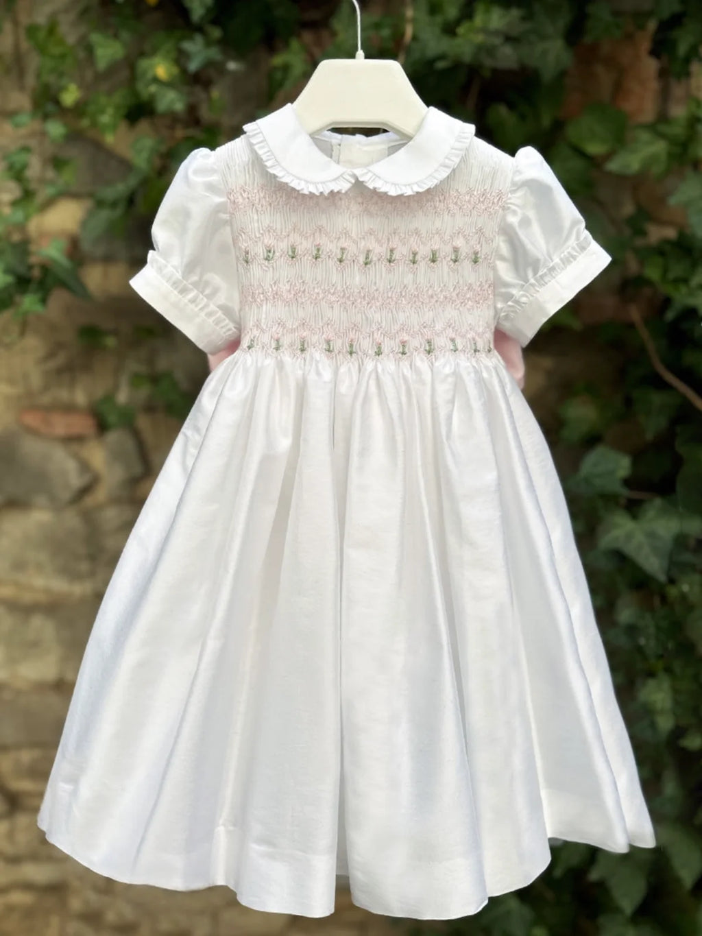 Summer Girl Handmade Flower Embroidery Pink Bow White Smoked Dress For Casual Party Birthday Wedding Photography A442